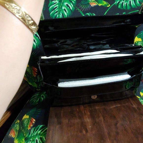 Large clutch - Picture 2 of 3